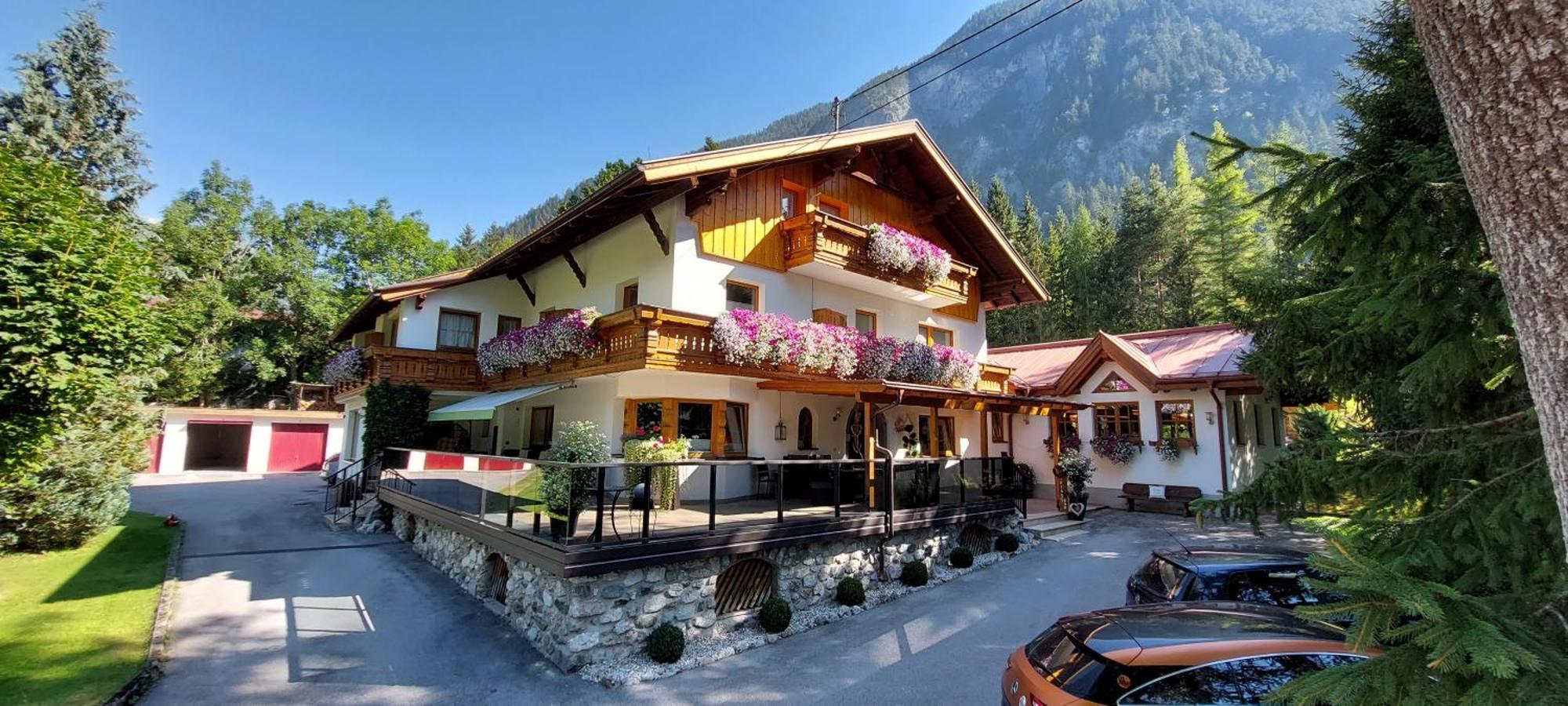 Gaestehaus Almrausch, Ferienanlage Mit Pool Нассерайт Екстер'єр фото