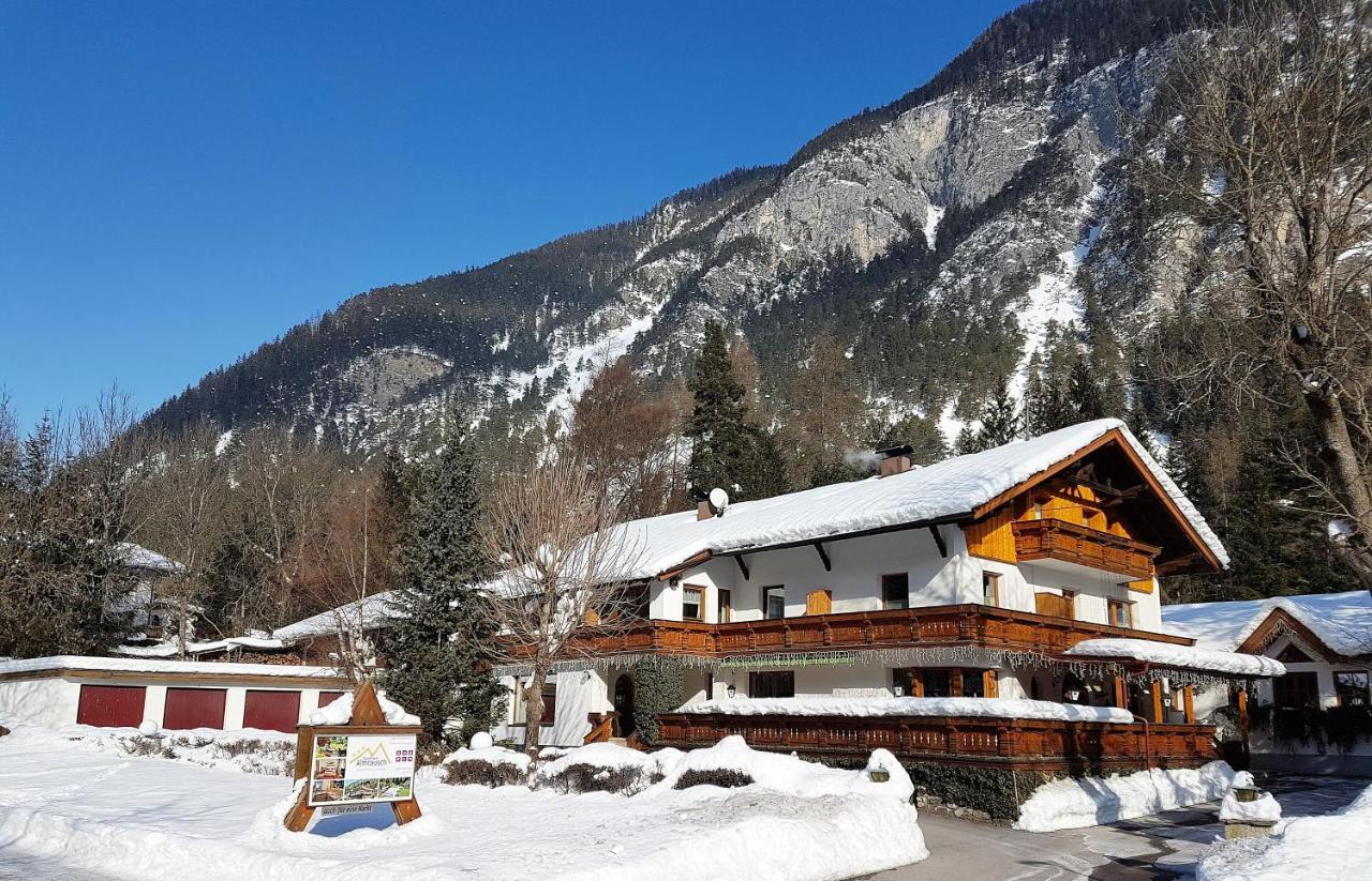 Gaestehaus Almrausch, Ferienanlage Mit Pool Нассерайт Екстер'єр фото